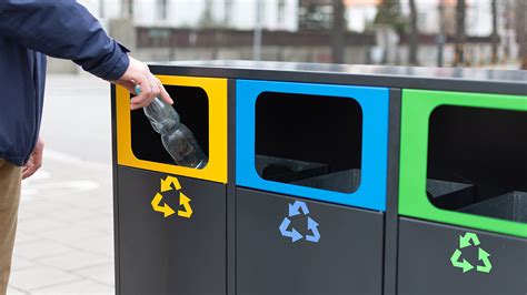 City Recycling .